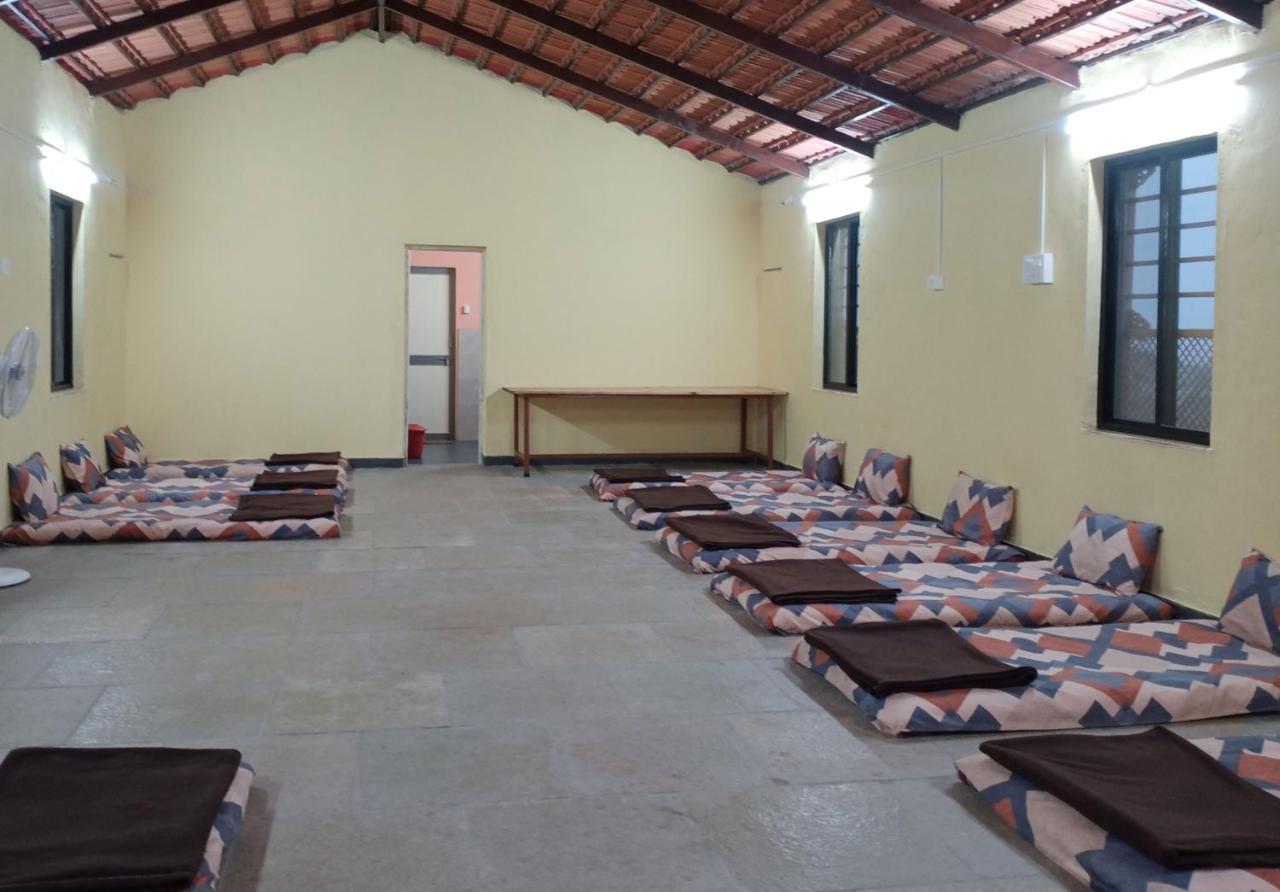 Mohole Wada, Ramshej Fort, Nashik Extérieur photo